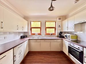 Photo 14- click for photo gallery